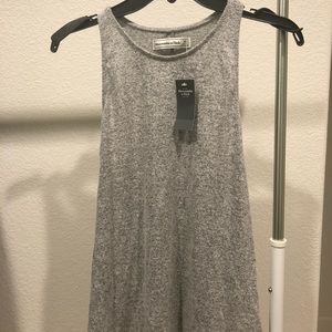 Abercrombie&fitch Gray top size M